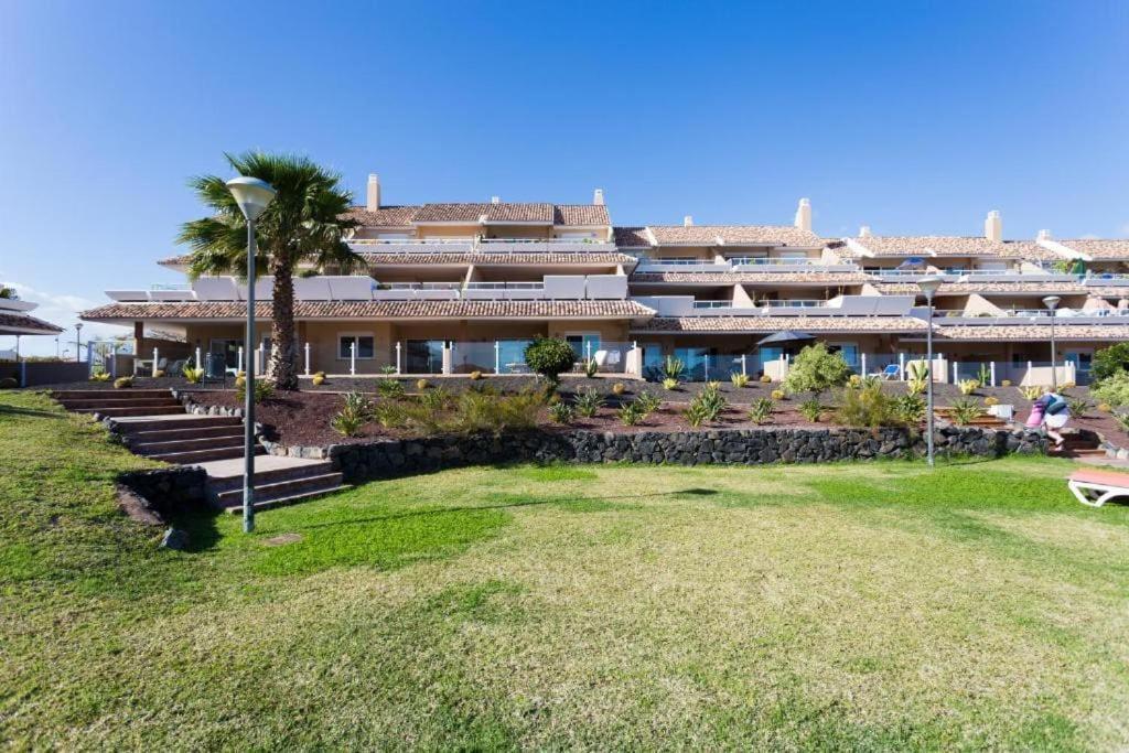 Prachtig Luxe Appartement Met Zeezicht San Miguel de Abona Luaran gambar