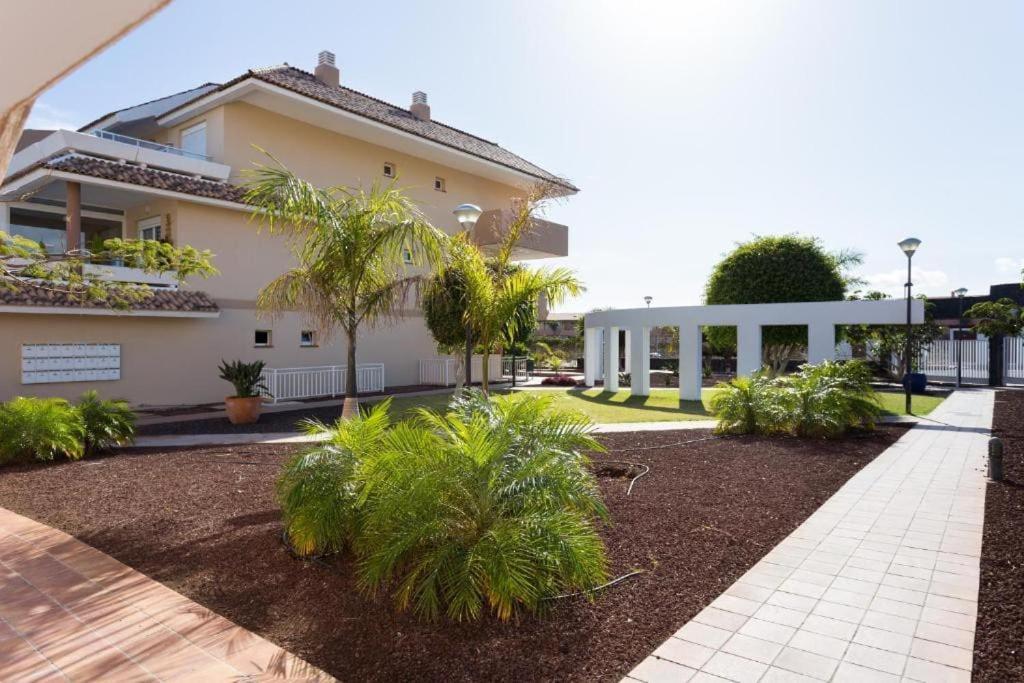 Prachtig Luxe Appartement Met Zeezicht San Miguel de Abona Luaran gambar