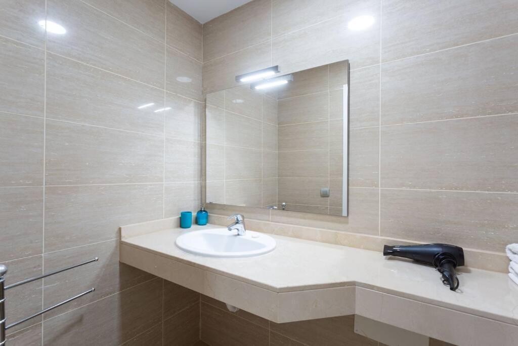 Prachtig Luxe Appartement Met Zeezicht San Miguel de Abona Luaran gambar