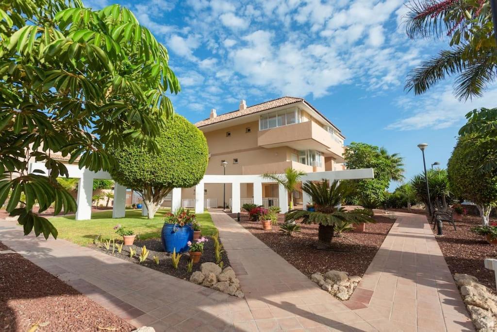 Prachtig Luxe Appartement Met Zeezicht San Miguel de Abona Luaran gambar